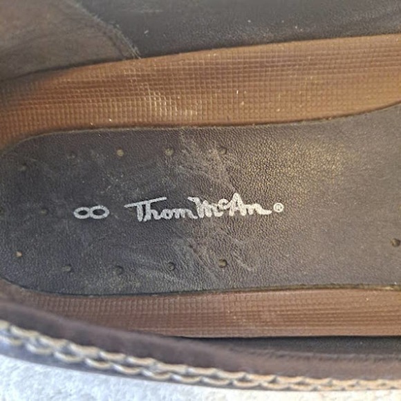 Thom McAn Mary Jane Loafer Topstitching Brown Tan Almond Toe Hook n Loop Comfy - Picture 7 of 13